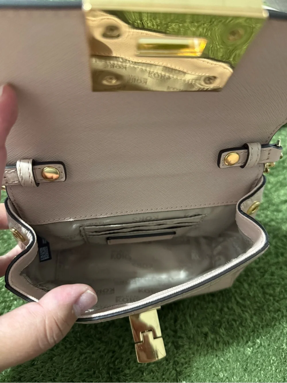 Michael Kors Crossbody Bag